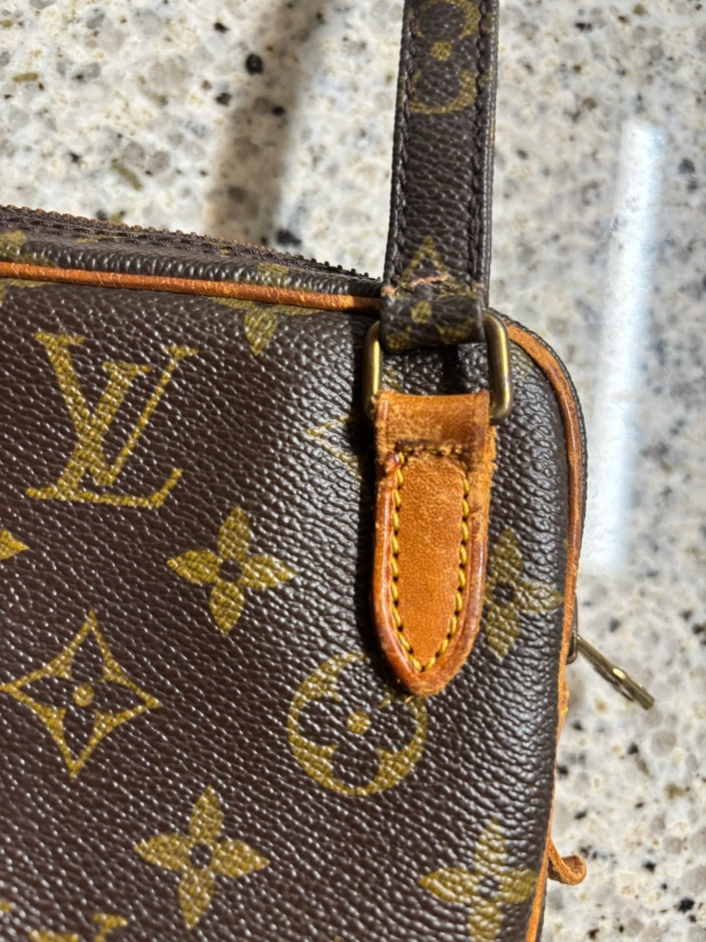 Louis Vuitton Monogram Pochette Marley Bandoulière (Vintage) - Picture 7 of 13